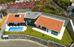 Das Poolhaus in Ponta de Sol