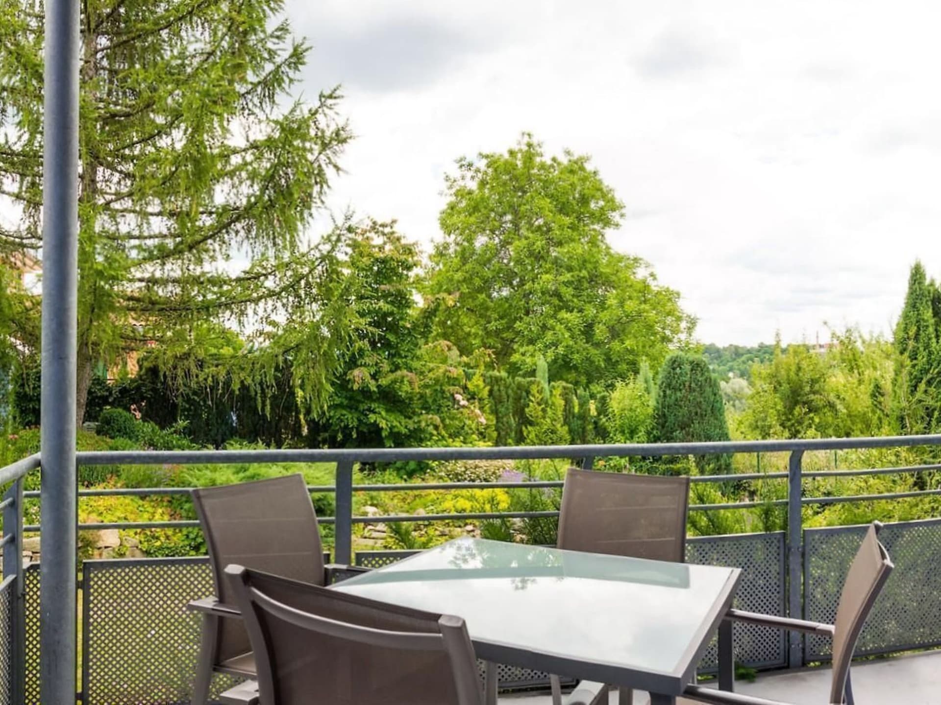 in Mockritz mit Garten