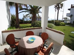 Appartement in Torrox Costa mit Großem gemeinsamem Pool und Meerblick