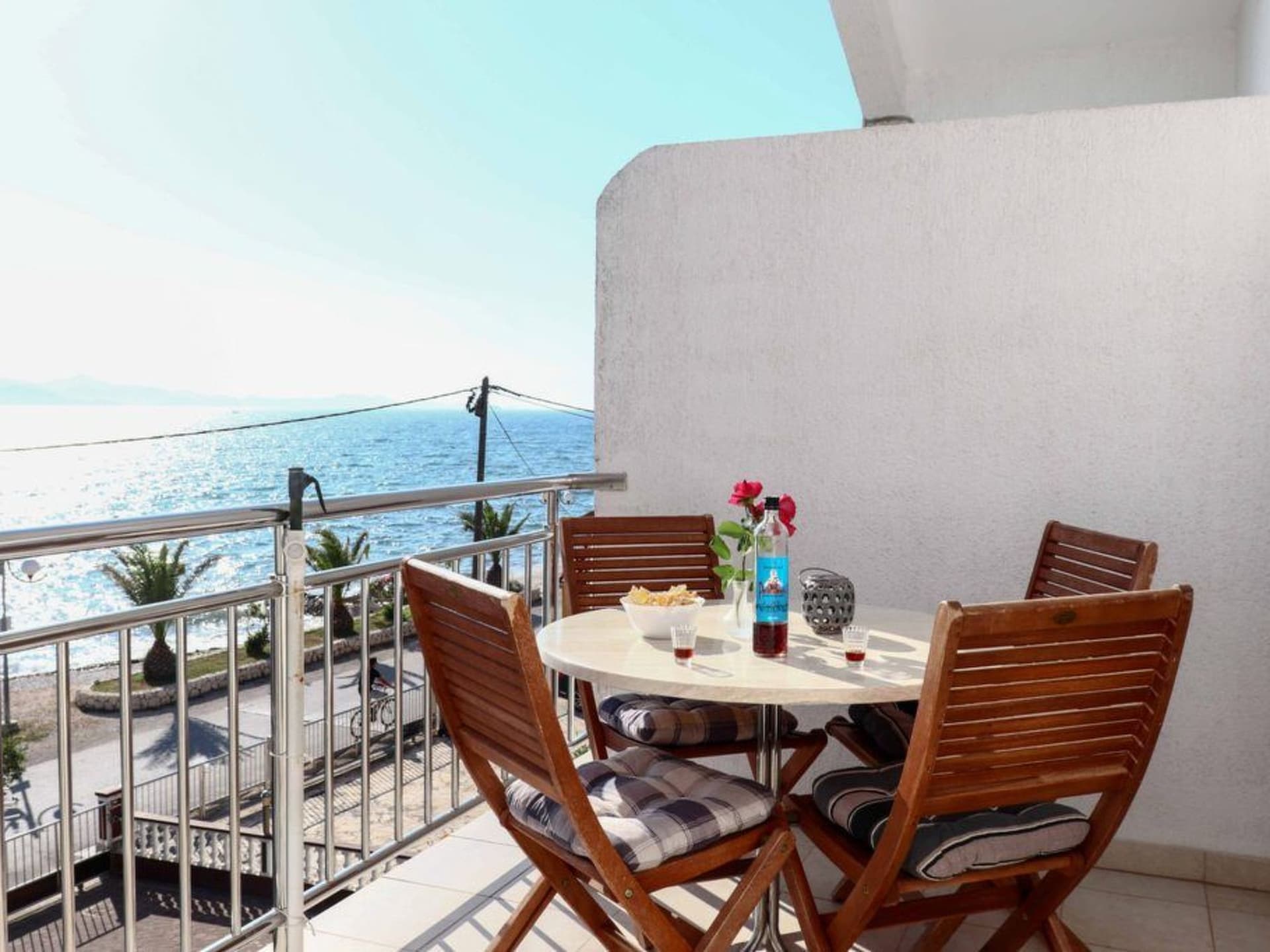 Apartment im zweiten Stock mit Blick aufs Meer