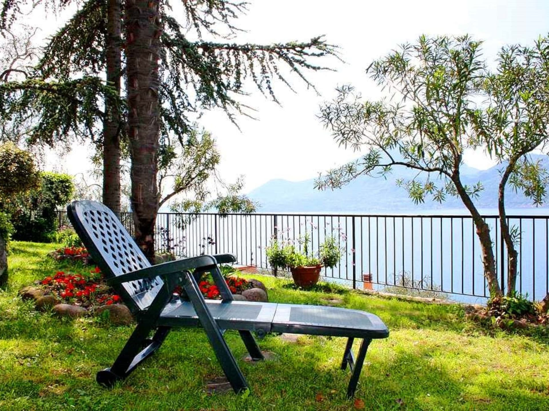 Wohnung mit schönem Garten