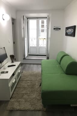 Alfama Rechter Punkt, Leuchtturm